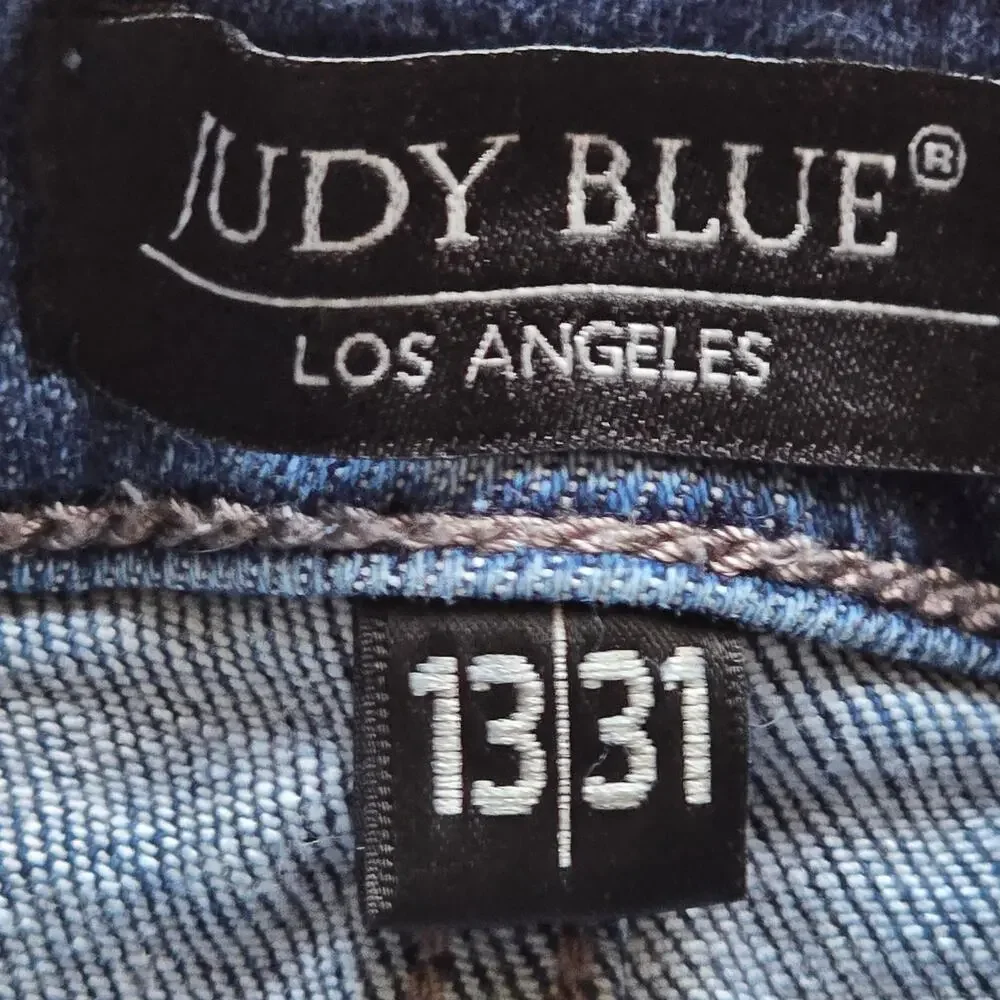 Judy Blue Women's Button Fly Skinny Fit Distressed Raw Hem Jeans, Size 13